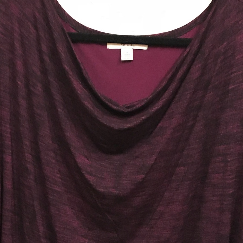 Sejour Purple & Black Top From Nordstrom 🍷 - Picture 5 of 8